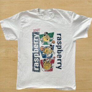 GV Gallery Raspberry White Graphic Tee